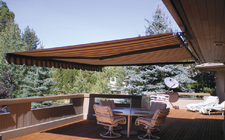 abc Deluxe Folding Arm Awning